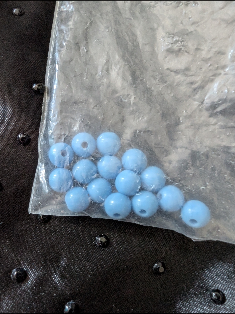 Vintage Light Blue Round Beads - Smooth Acrylic Beads #29